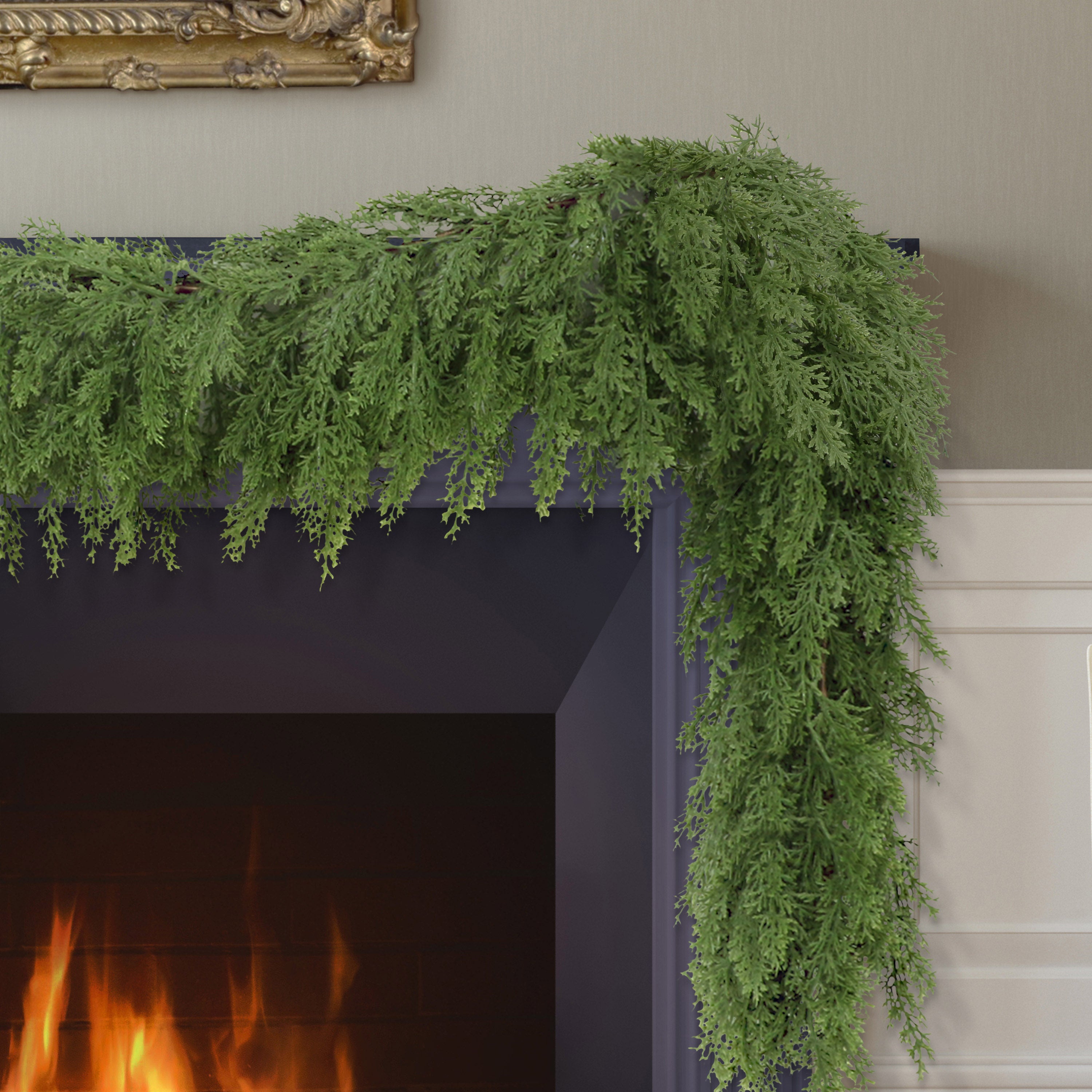 9ft. x 10in. Cascading Garland